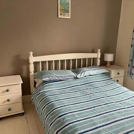 Holiday home Charming 3 Bedrooms In *